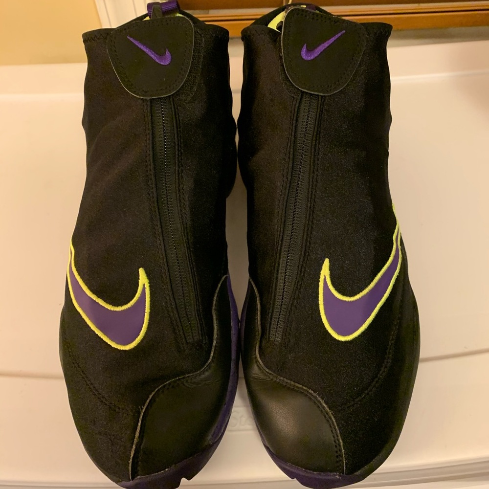 Nike Air Zoom Flight  “The Glove” (Gary Payton’s)